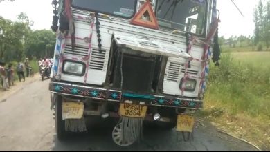 Innocent killed by overloading sugarcane truck