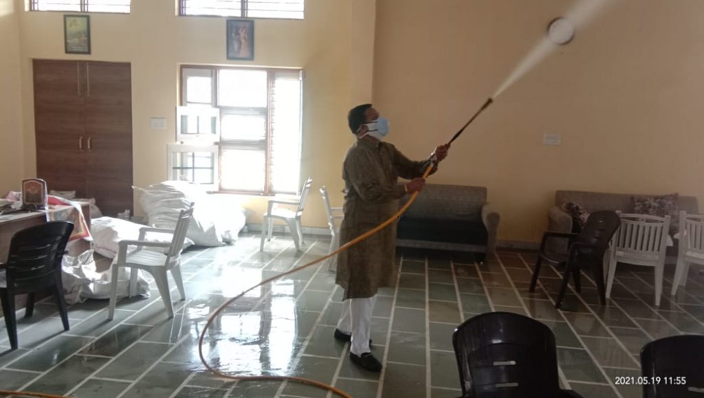 Completely sanitized vaccination program site in Karnal