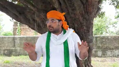 Calling the farmers to show their strength by reaching the border