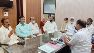 Senior office bearers of Samajwadi Party submitted a memorandum to the Deputy Collector