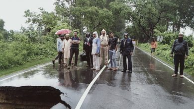 Light rain and 10 feet road sat on Panipat Khatima state road