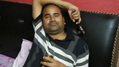 Colorful mood doctor Sarvesh Nirala viral with gun and liquor