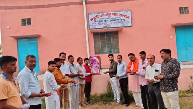 BJP workers paid tribute on the eighth death anniversary of former Bikaner MLA Nandlal Vyas