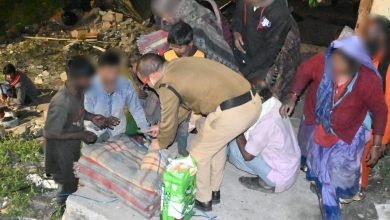 Almora Police constable Sandeep Kumar extended a helping hand to the needy people