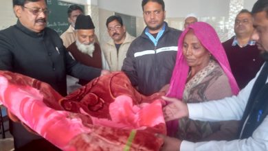 Program of distribution of blankets to the poor of Muslims and Hindus in Jalalabad concluded