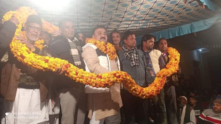 The villagers gave a grand welcome to Shahnawaz alias Khaleel