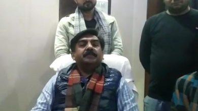 BJP District President Pradeep Chauhan strongly condemned the statement of SP MLA