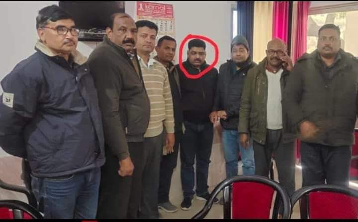 Big action of anti corruption: assistant accountant caught red handed taking bribe of 20 thousand