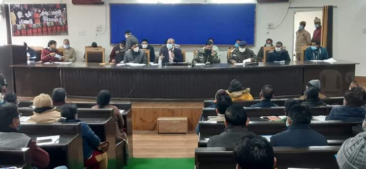 District Magistrate took a resolution to complete the teacher-eligible