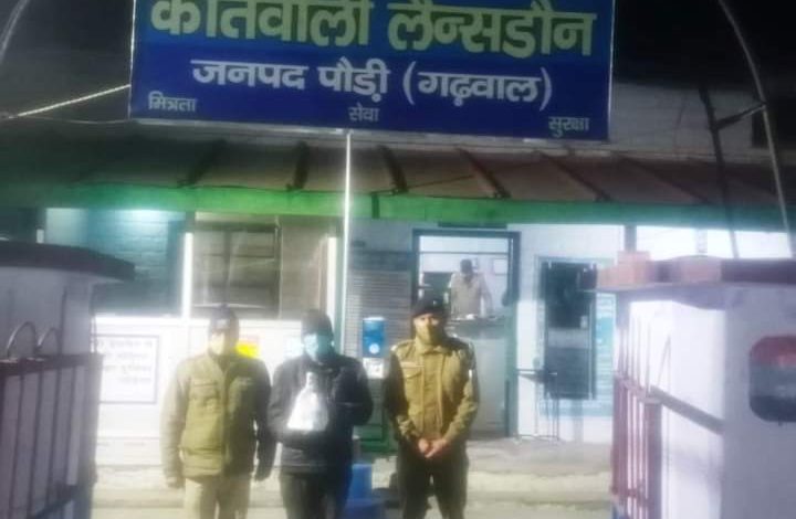 Lansdowne police arrested 01 accused with 06 bottles of illegal English liquor