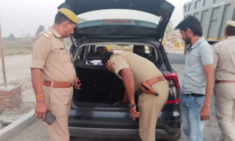 Checking campaign was conducted at the police post in Mandawali area of Bijnor district